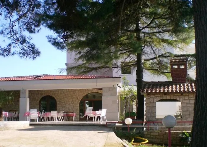 Arianna Mare Bed & Breakfast 3*