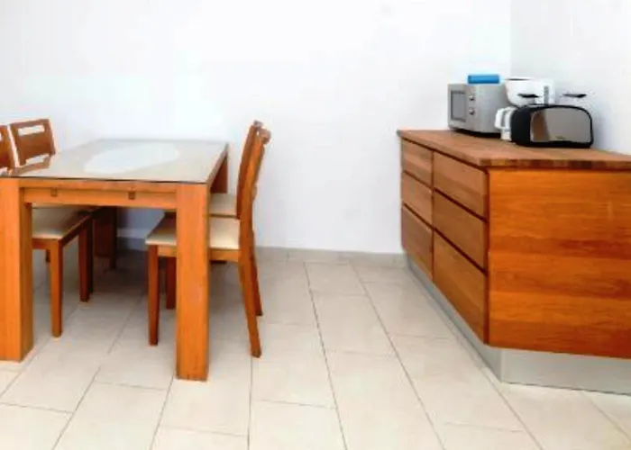 Arianna Mare 3* 罗维尼